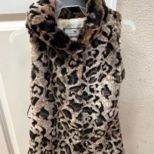 Girls American Widgeon Leopard Print vest